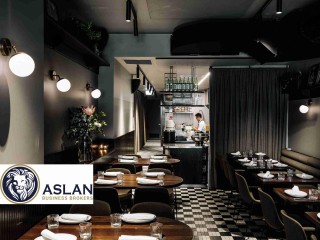 RESTAURANT/BAR BUSINESS FOR SALE